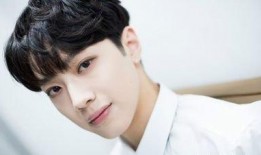 娱乐大爆料赖冠霖,揭秘明星背后的故事